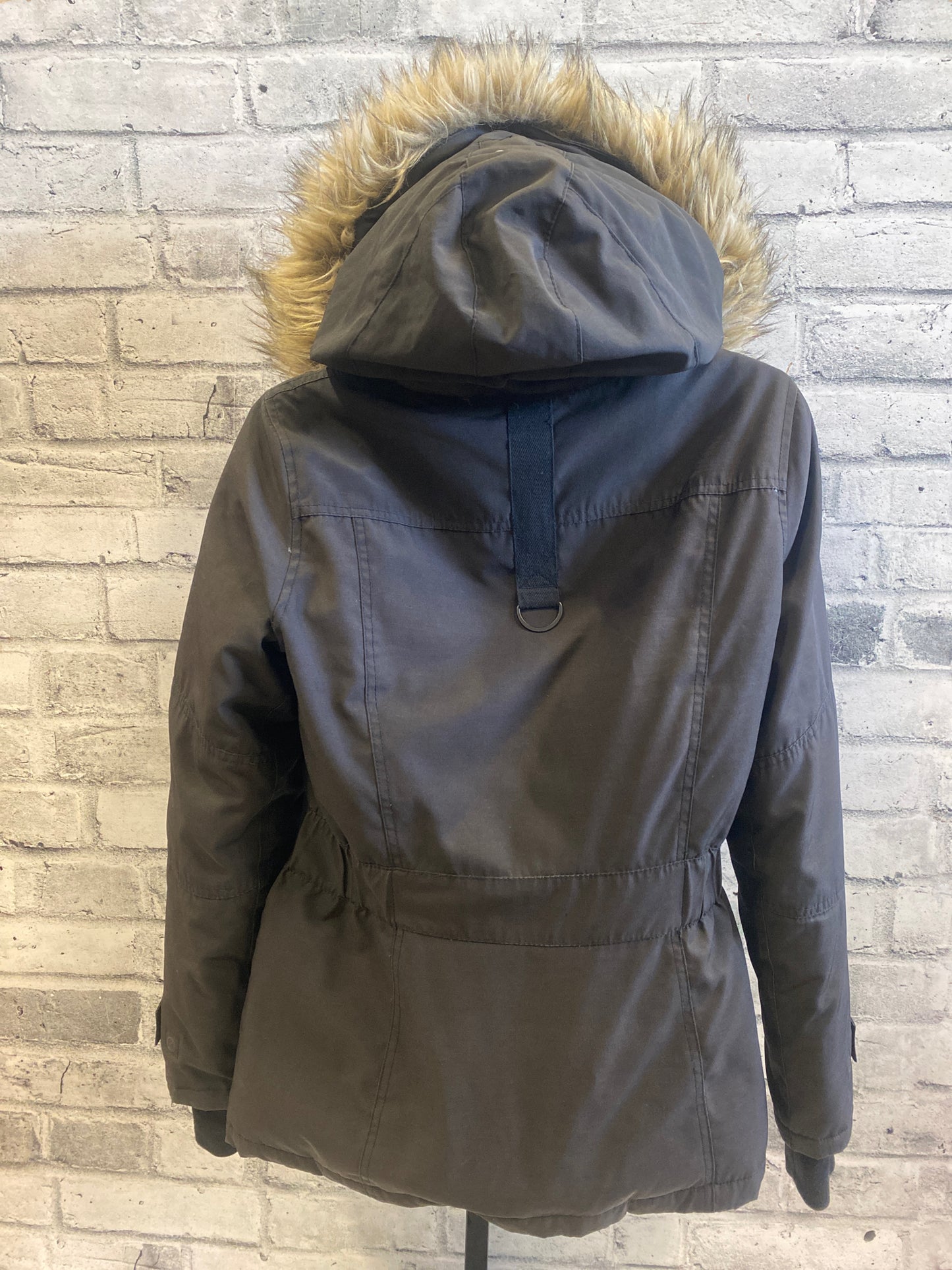 TNA Larsen Parka Black M