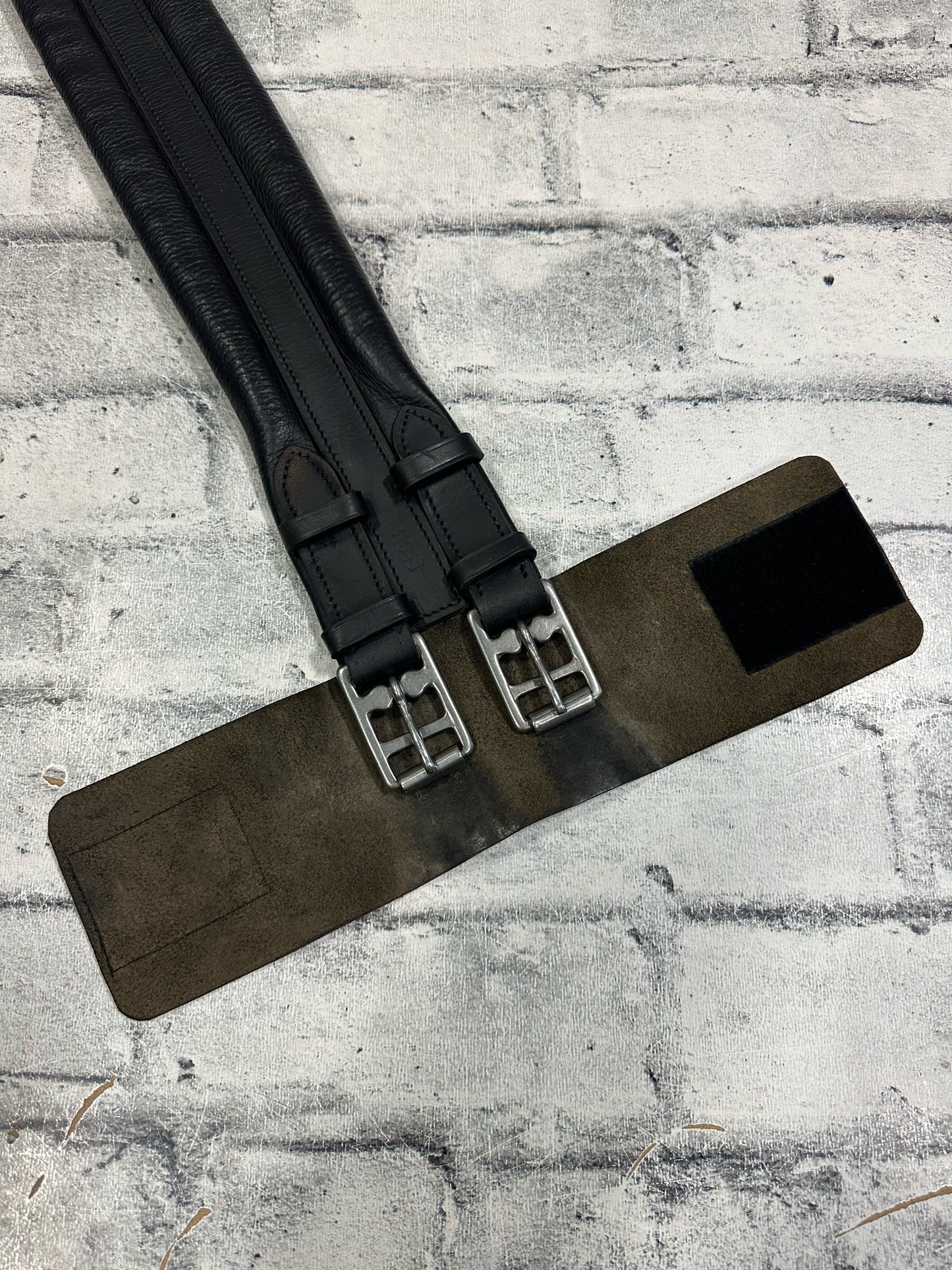 26" Leather Dressage Girth Black