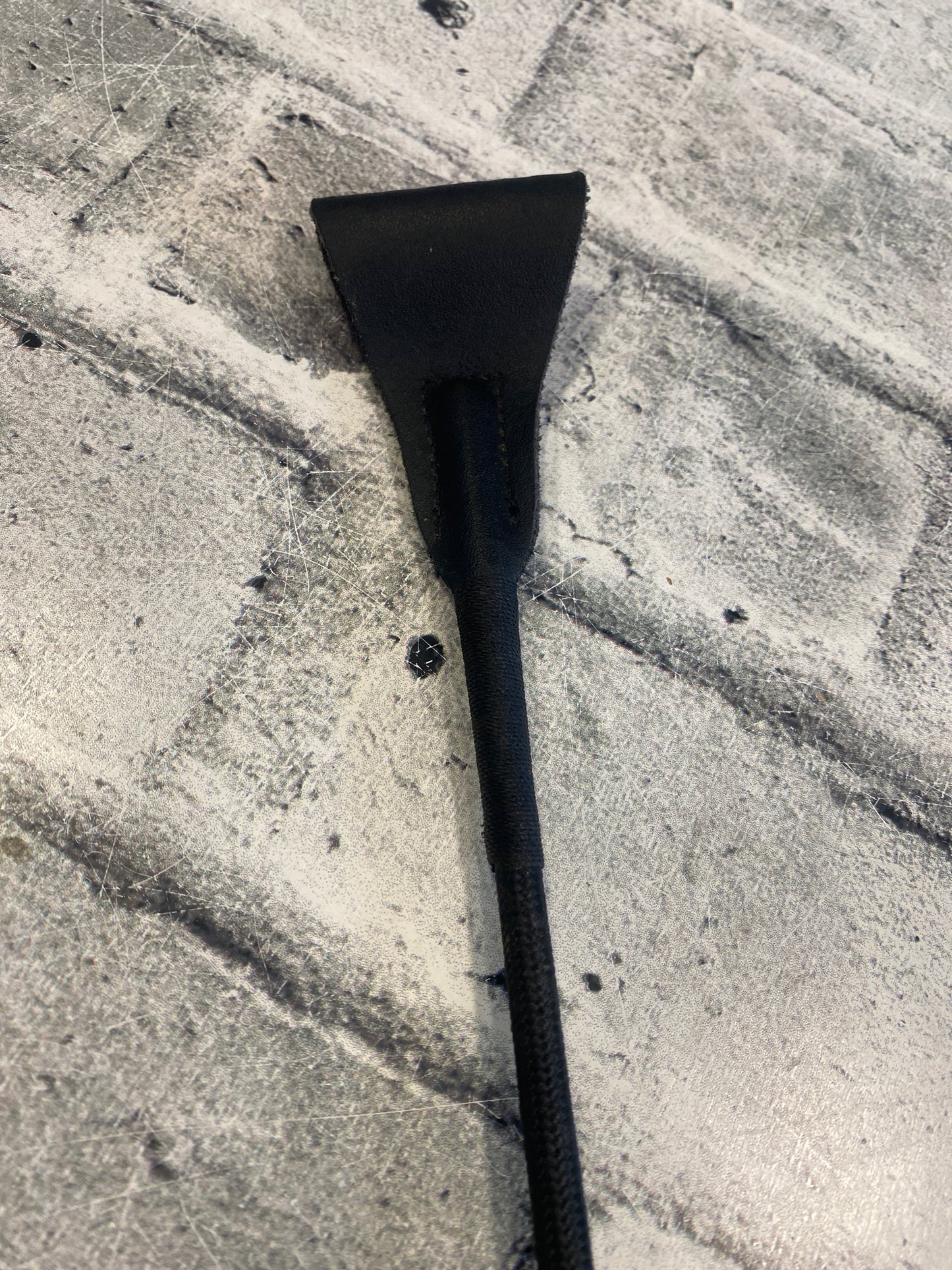 Champagne Sparkle Jumping Bat