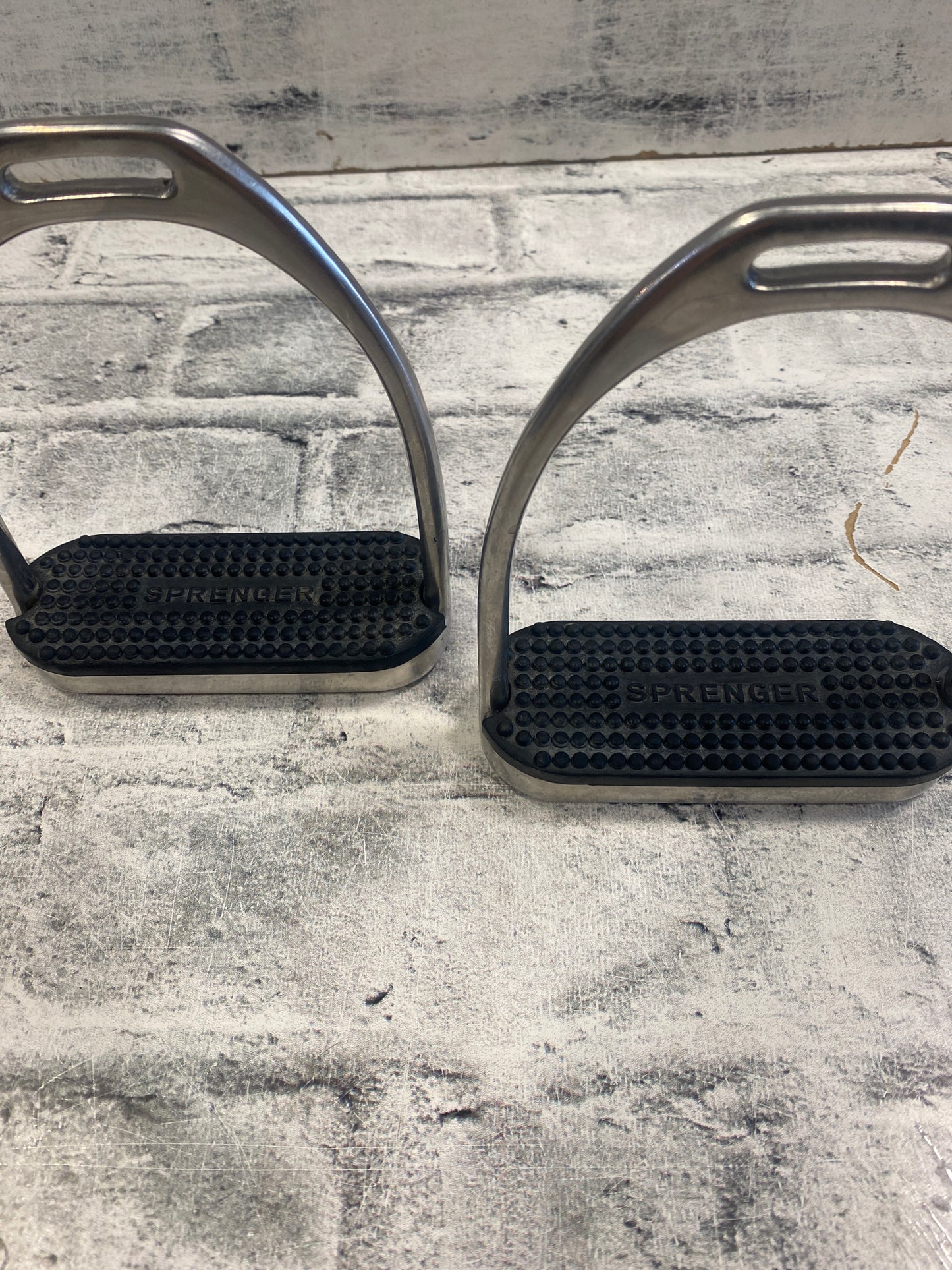 4.75" Sprenger Stirrup Irons