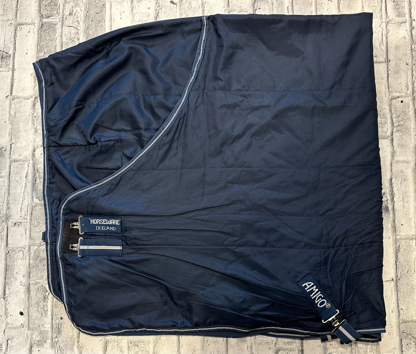 84" Amigo 100g Liner Navy