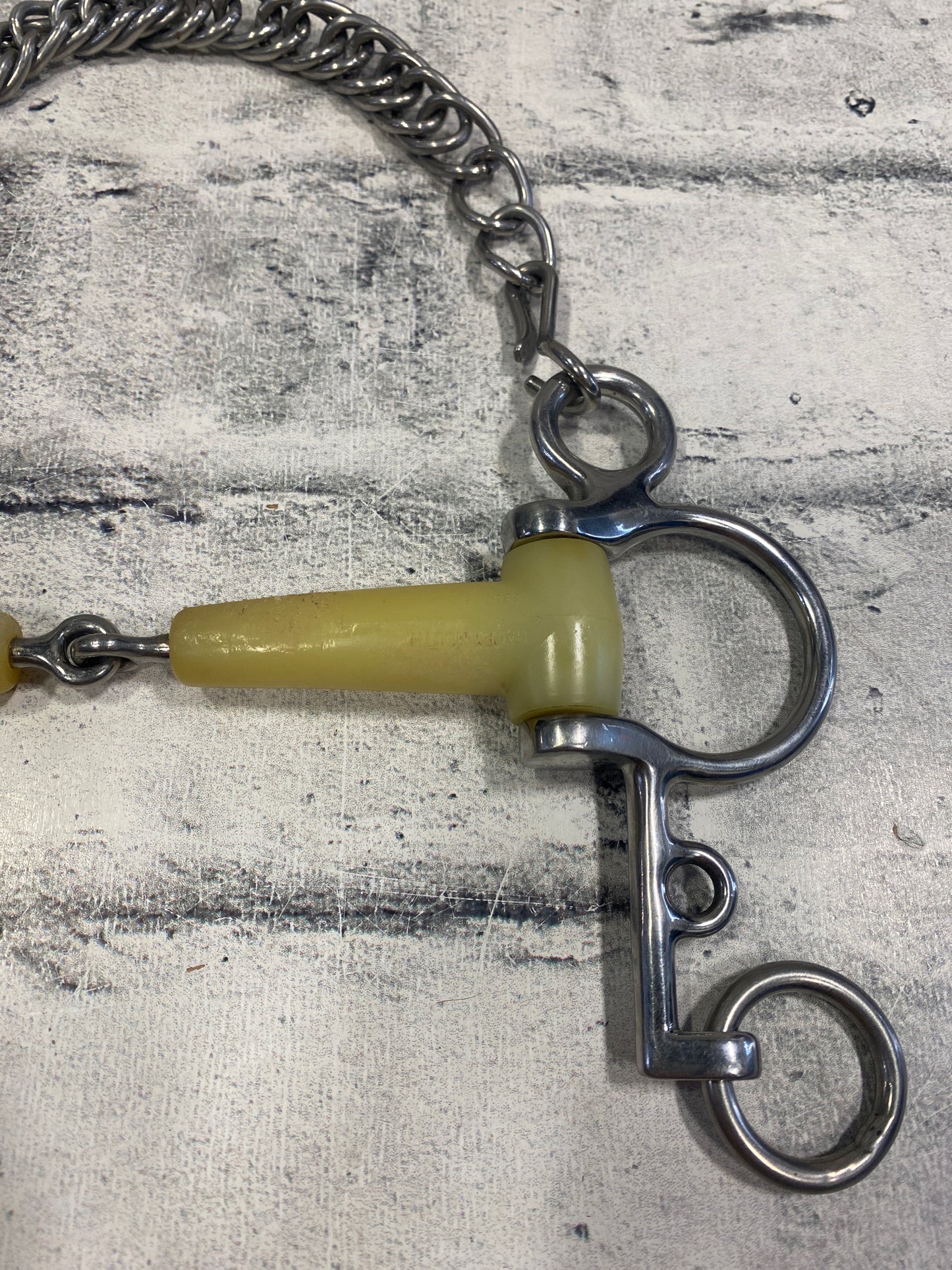 5.5" Happy Mouth Pelham w/Chain
