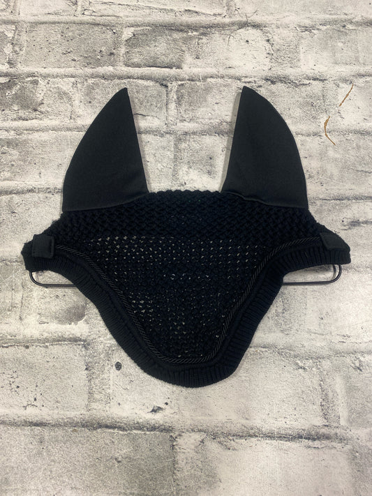 Shedrow Fly Bonnet Black Pony