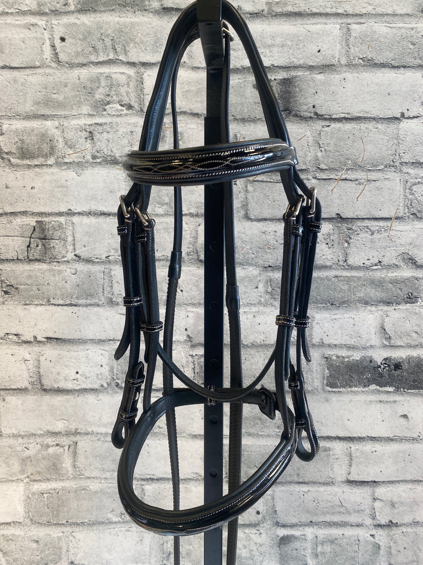 Royal Fancy Stitched Patent Bridle Black F + Reins