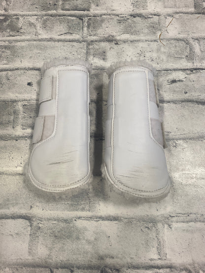 Shedrow Brushing Boots White M