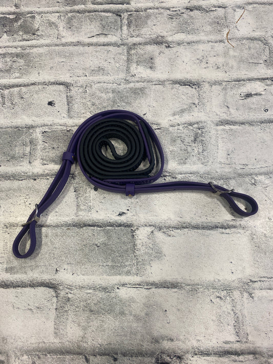 Rubber Barrel Reins Purple/Black