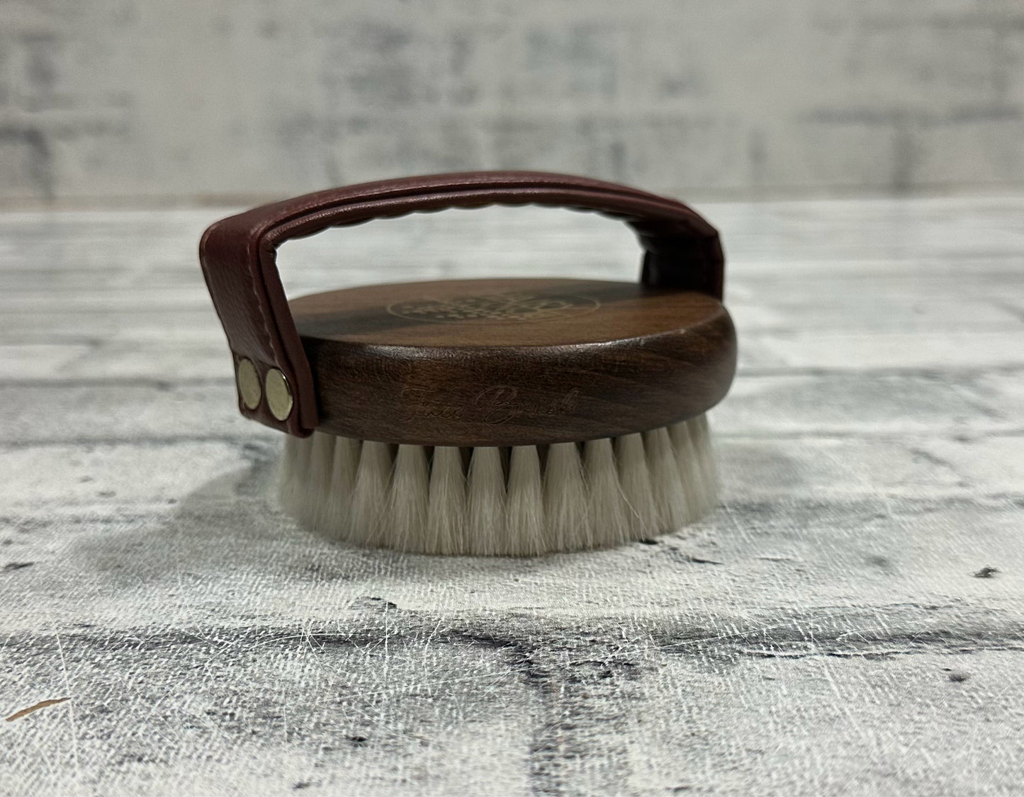 Hairy Pony Face Brush