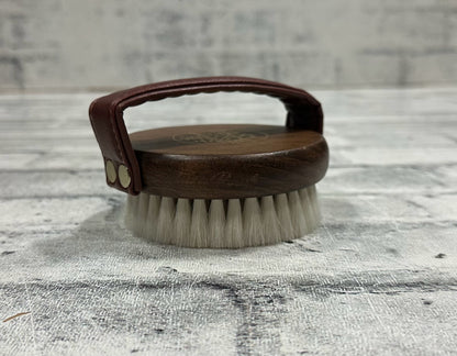 Hairy Pony Face Brush