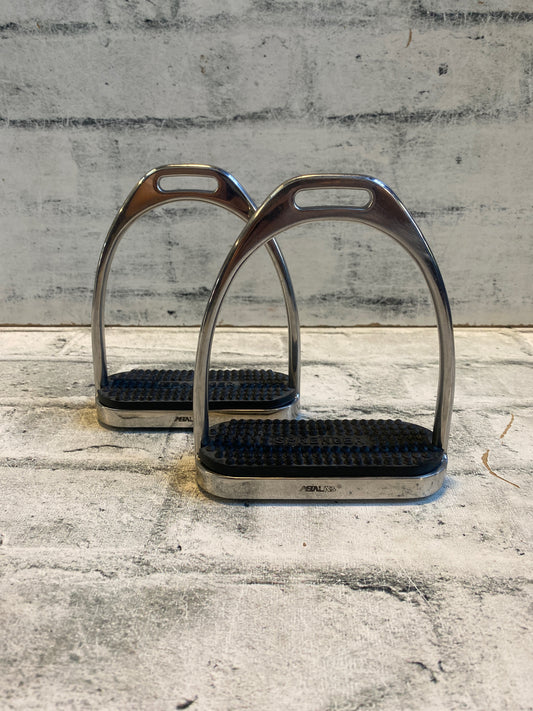 4.5" Sprenger Stirrup Irons