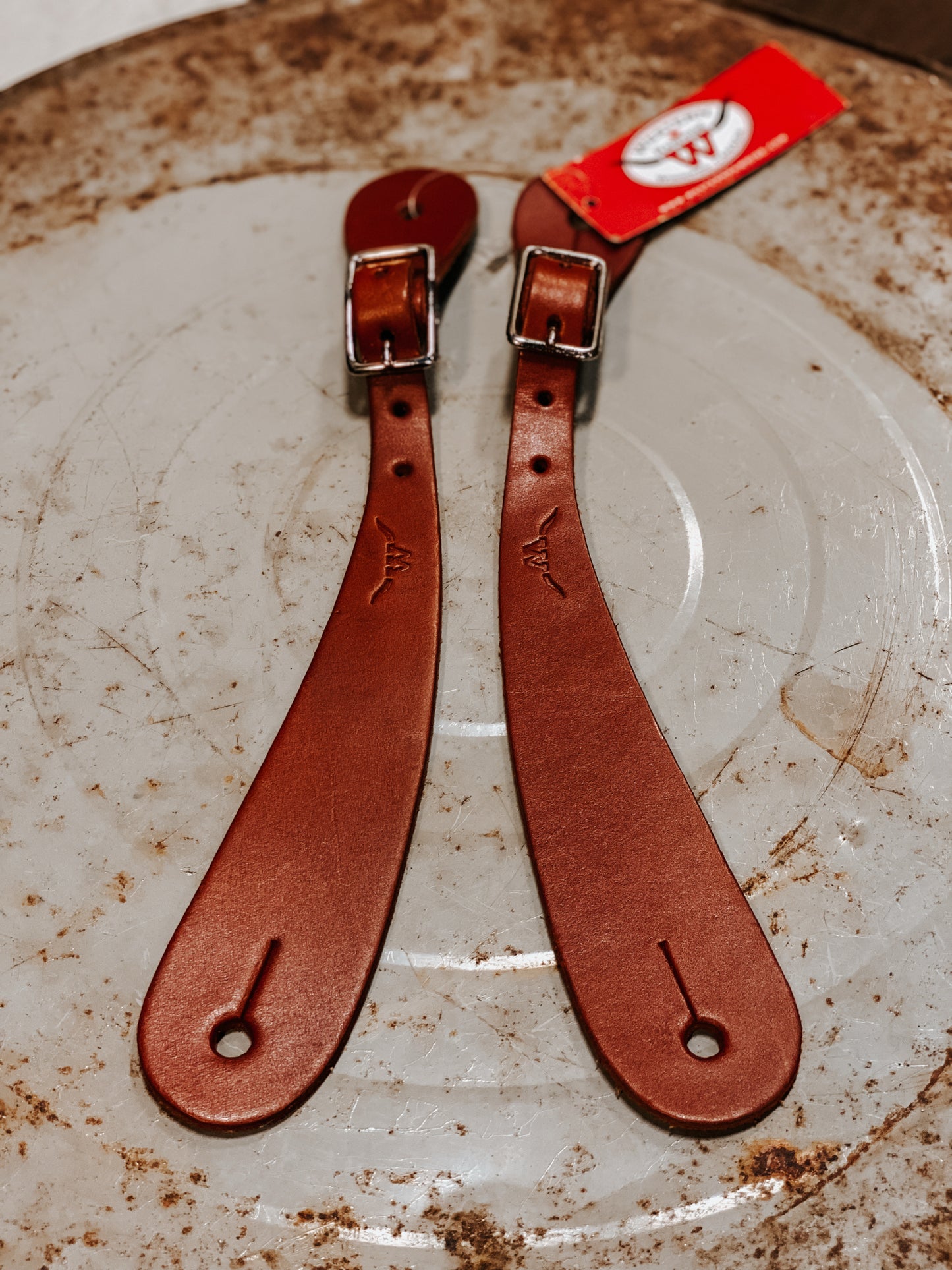 Western Rawhide Plain Leather Spur Straps Medium Oil
