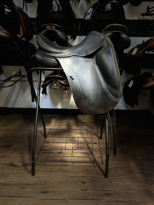 17.5"  Regal Mono Flap Dressage Saddle - 6" Gullet