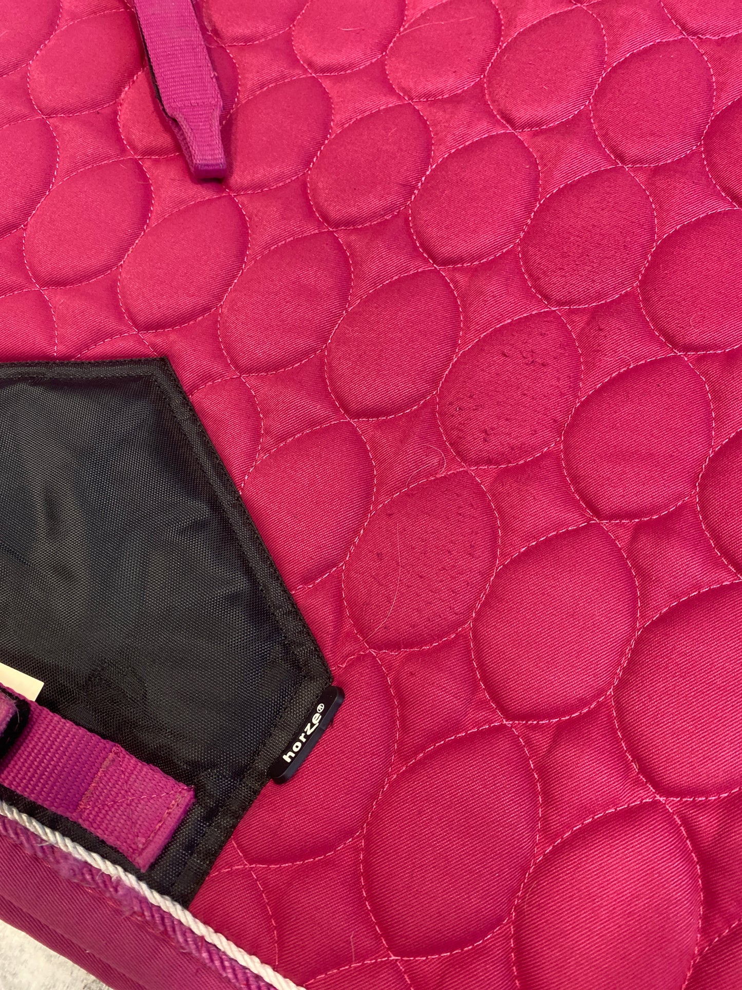Horze Dressage Pad Fuchsia