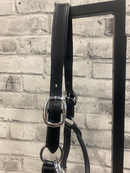 Leather Halter Black XF w/ Lead Rope