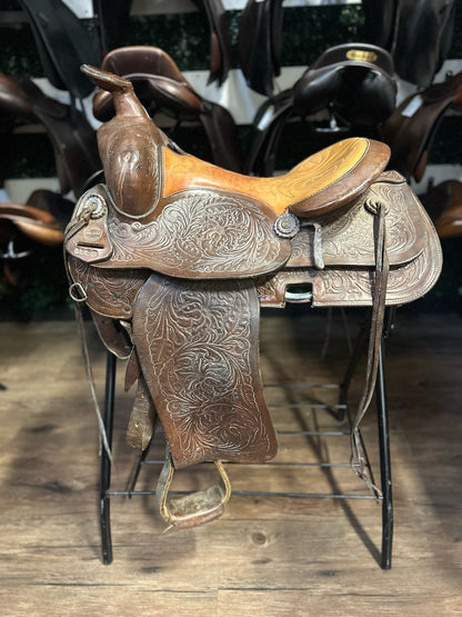 15" Eamor's Trail Saddle #1558 - Full QH (7" Gullet)