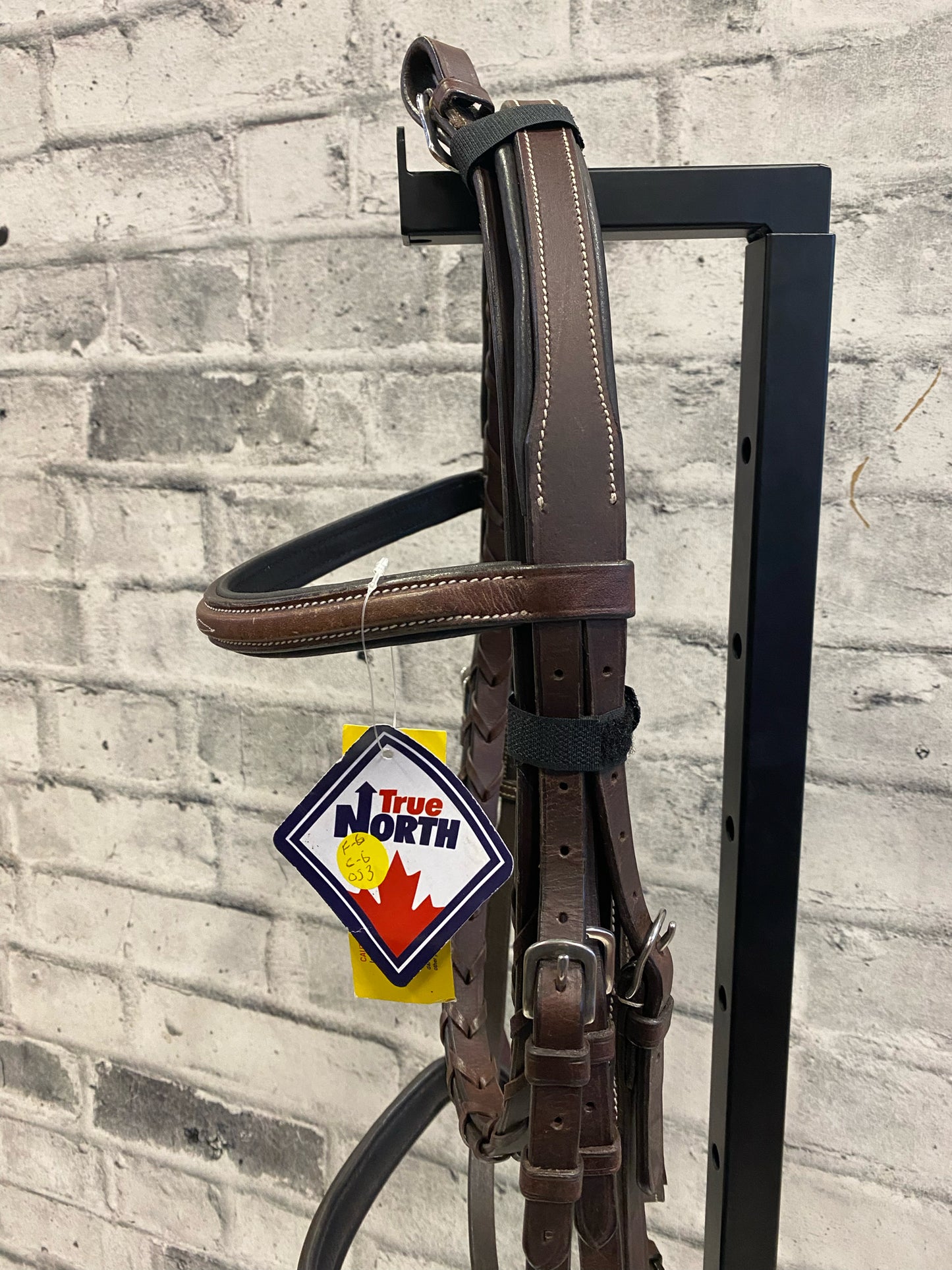 True North Fancy Stitch Bridle + Laced Reins Brown F