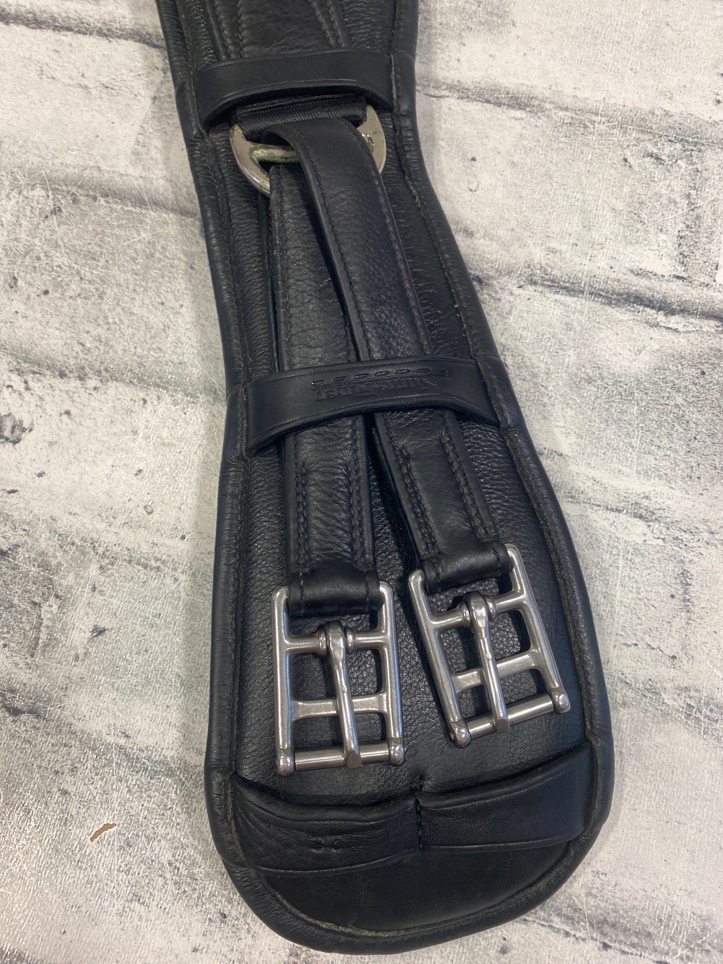 28" Nunn Finer Piaffe Dressage Girth Black