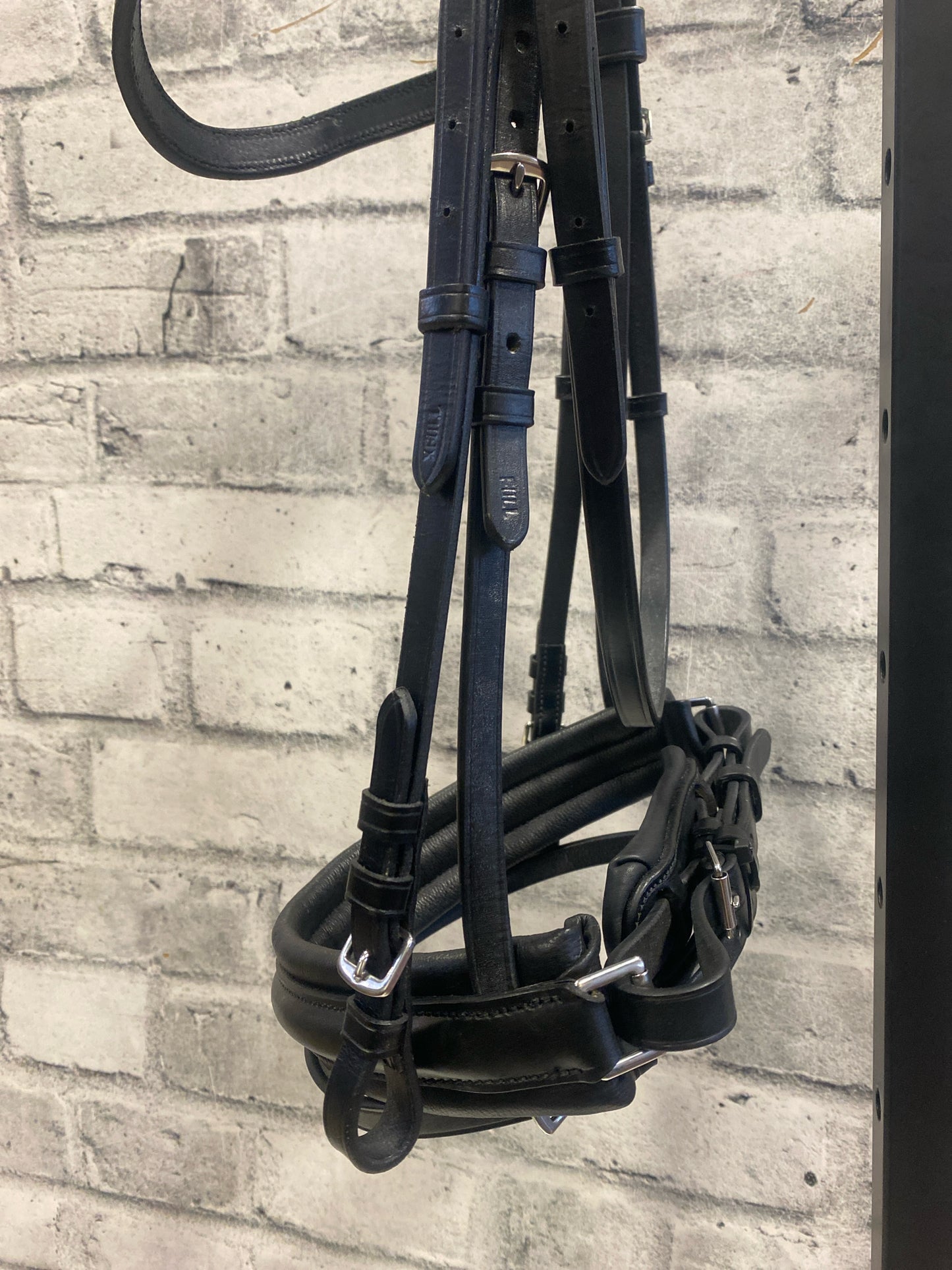 Dressage Bridle Black w/ Crank Noseband XF