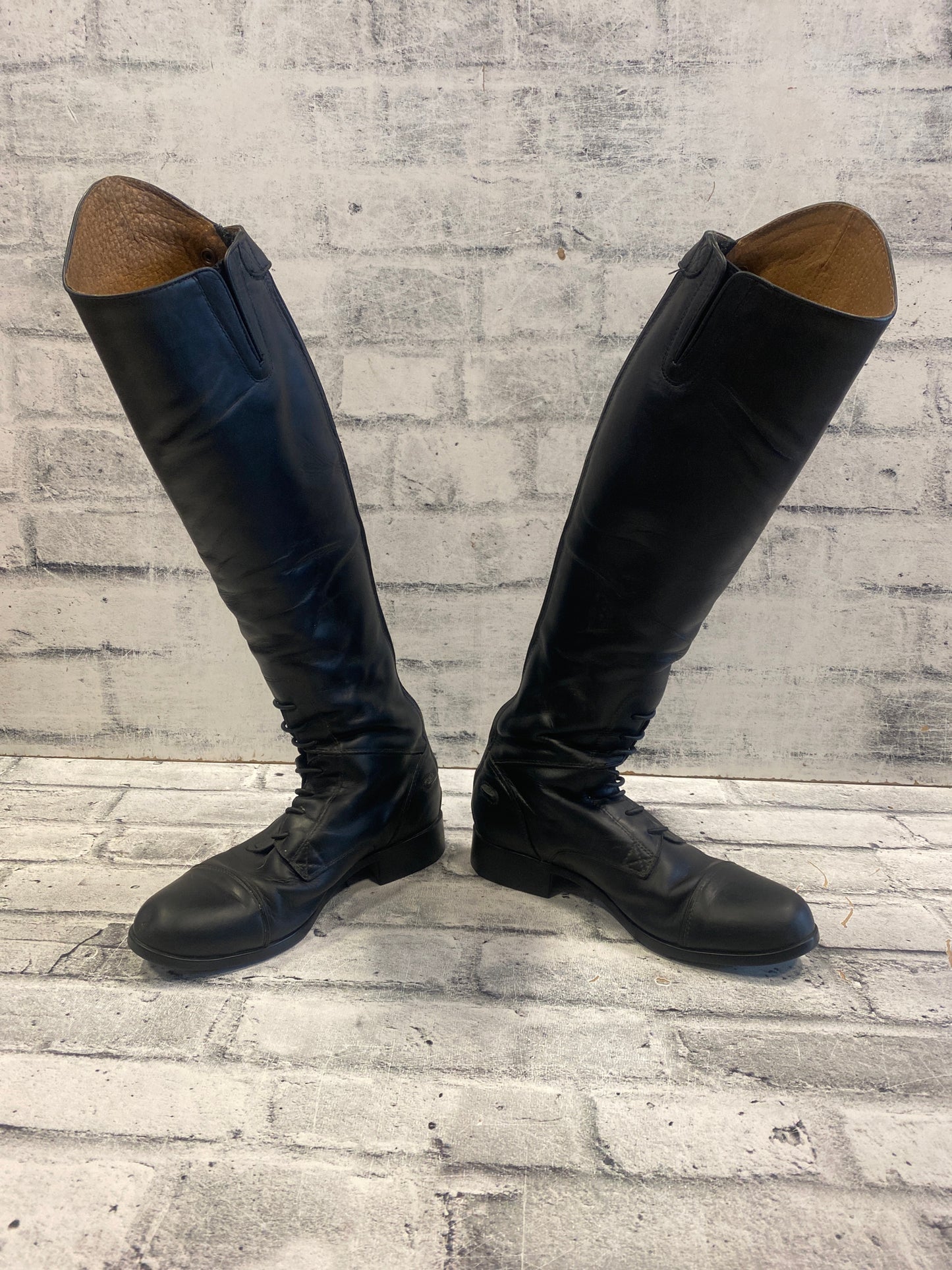 Ariat Heritage Contour Field Zip Boots 8B Black