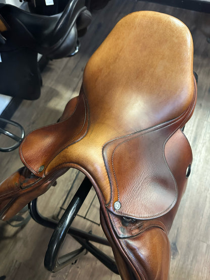 16.5" 2005 Antares CC Saddle 2N flap