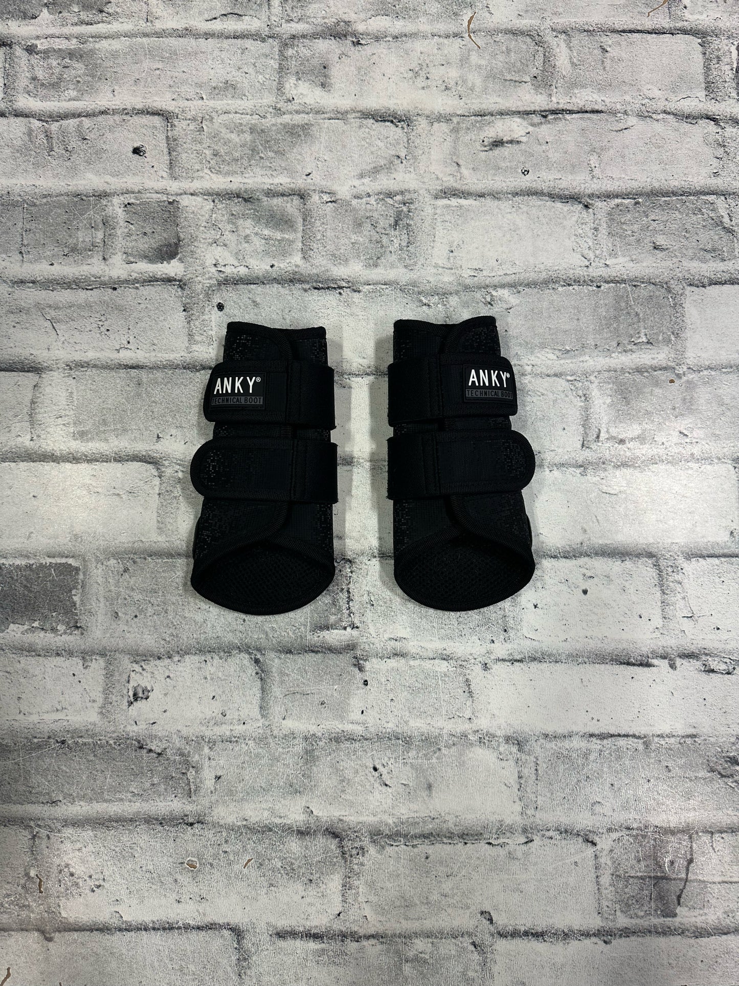 Anky Brushing Boots Black S