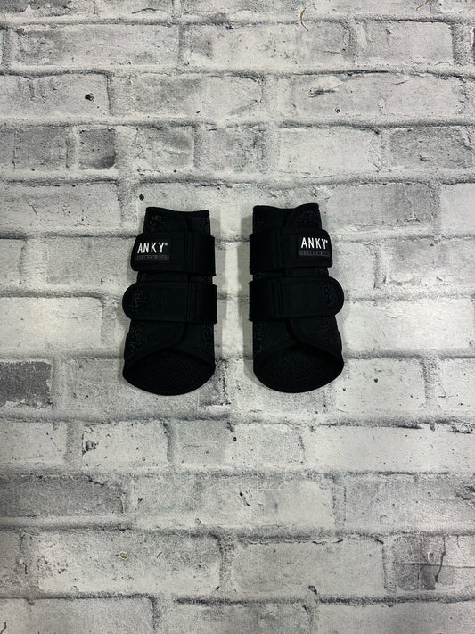 Anky Brushing Boots Black S