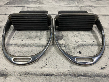 4.75" Stirrup Irons w/ Reflectors