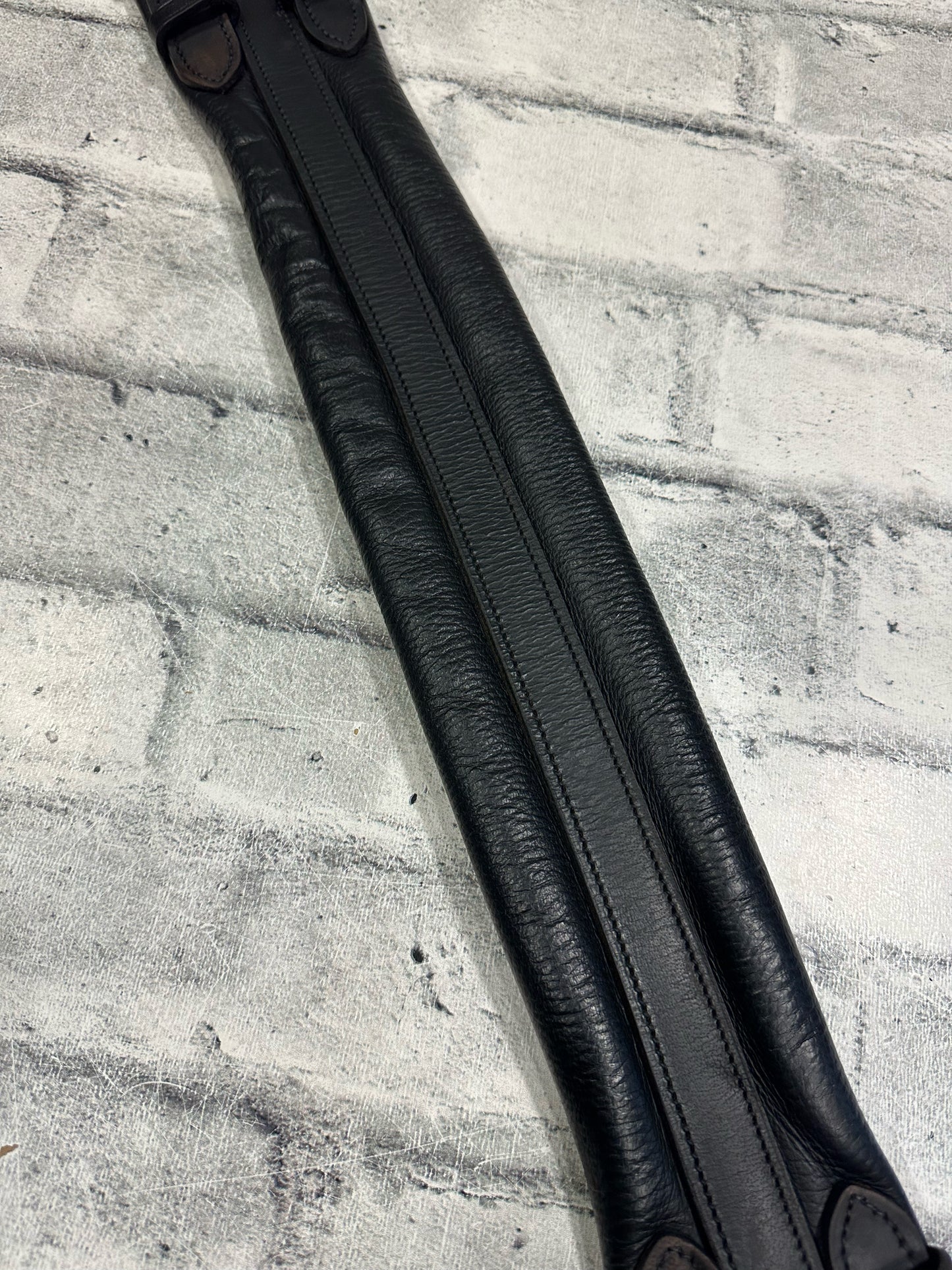 26" Leather Dressage Girth Black
