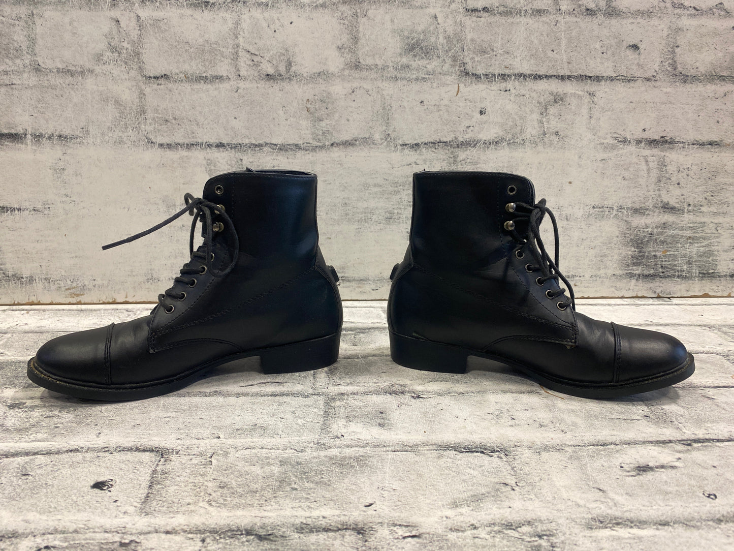 Auken Lace Up Paddock Boots Size 4