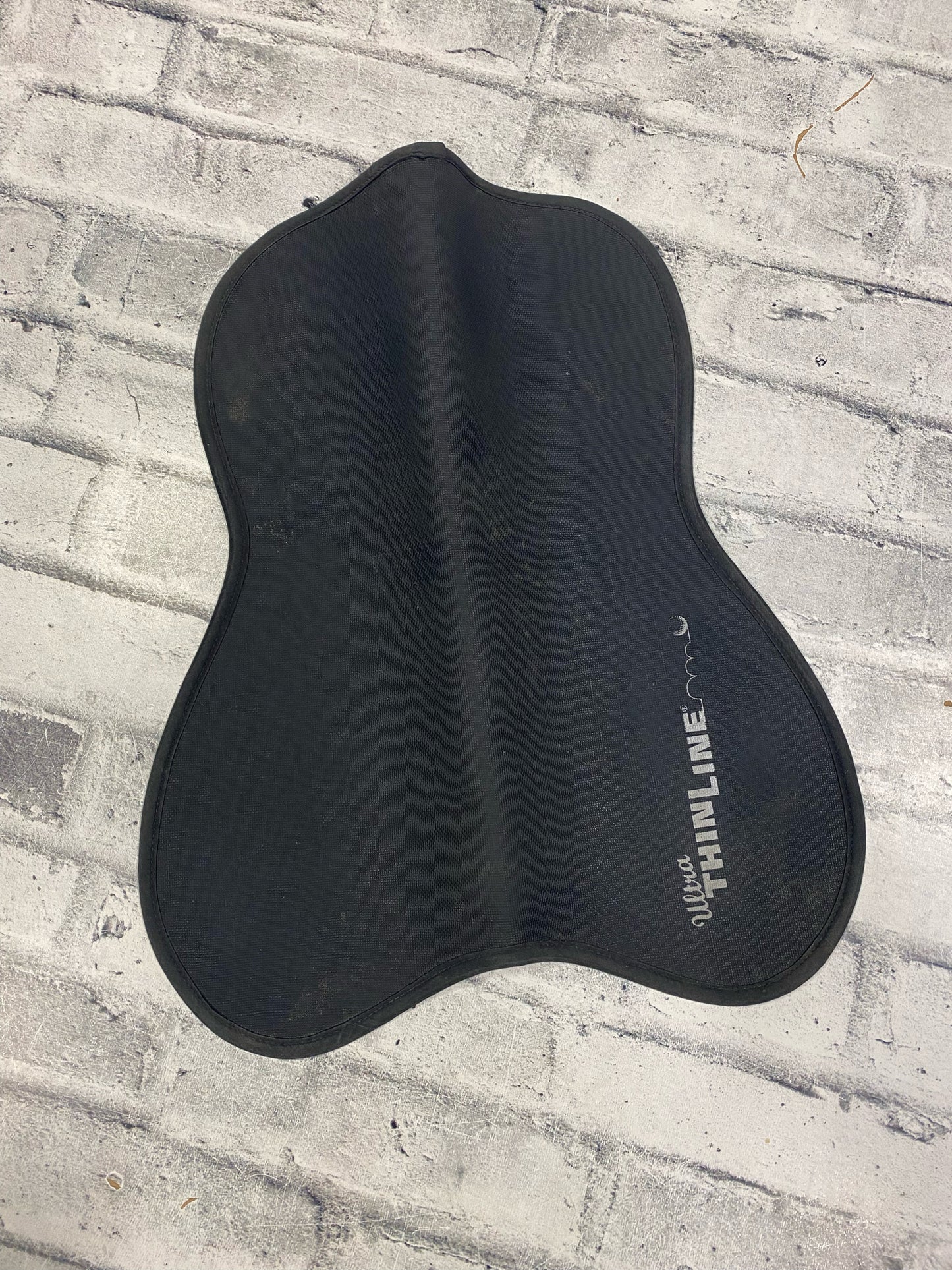 Thinline Non-Slip Half Pad Black
