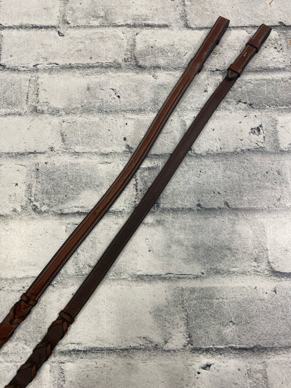 Raised Fancy Stitch Laced Reins Brown