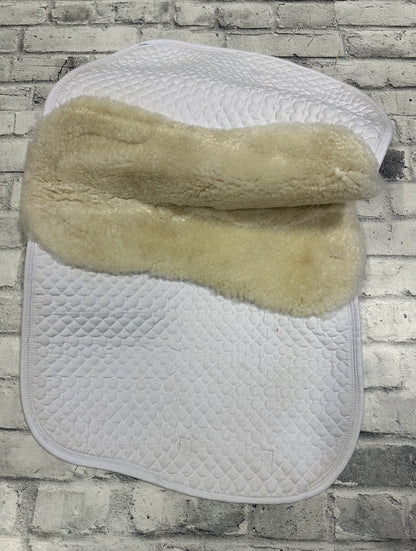 Lettia Dressage Pad White w/ Sheepskin F