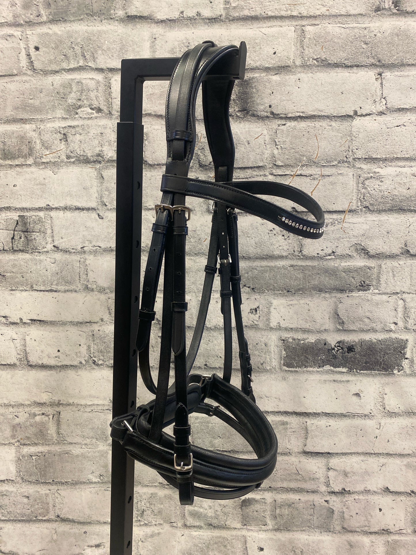 Dressage Bridle Black w/ Crank Noseband XF
