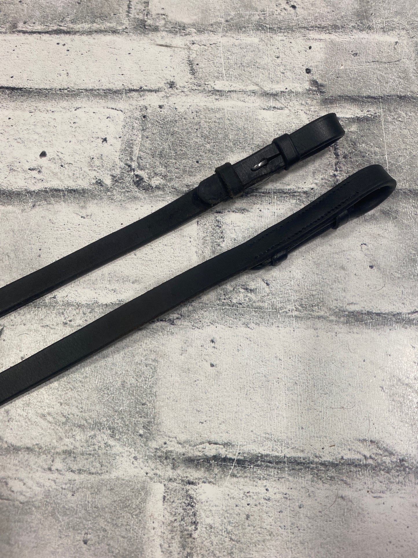 Connemara Rubber Reins Black