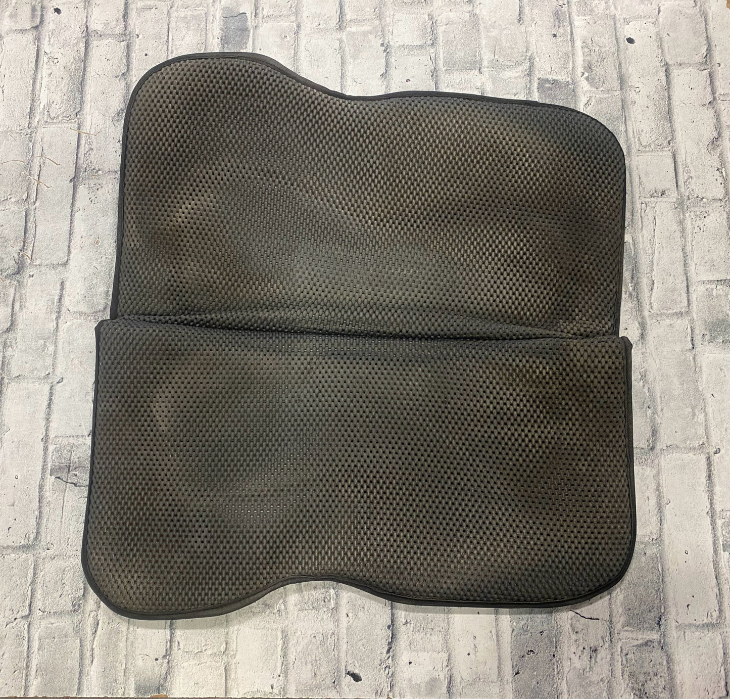 Reinsman Non-Slip Working Pad Black 32" x 33"