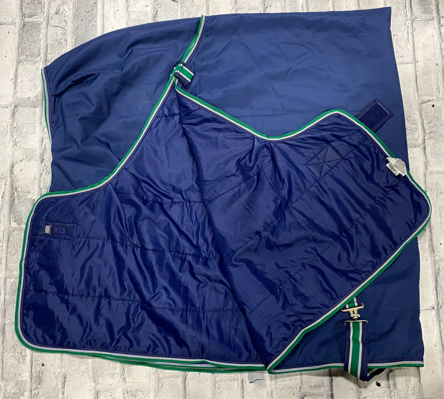 81" Bucas 150g Stable Quilt Navy