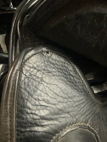 17" 2011 County Perfection Dressage Saddle