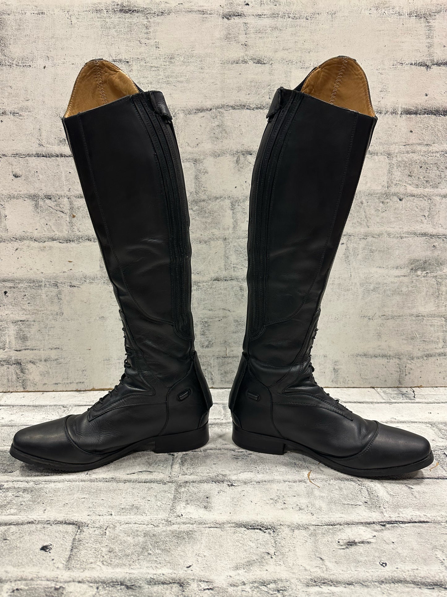 Mountain Horse Field Boots Black 8 18" H 12" C