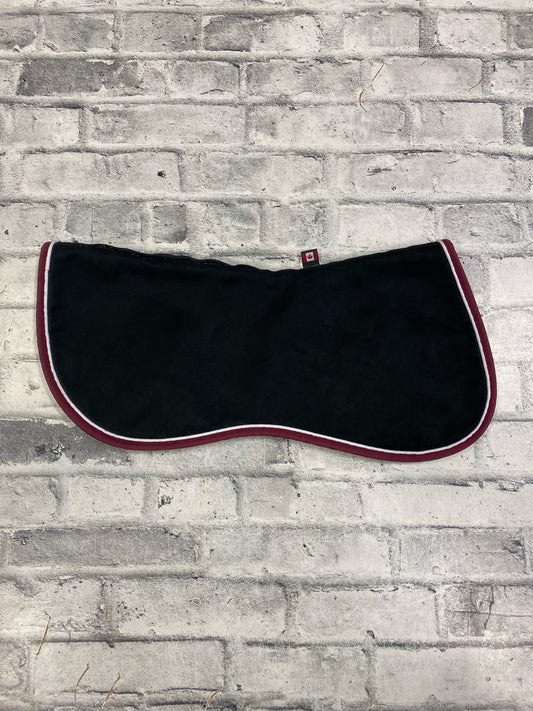 Ogilvy Half Pad Cover Black/Maroon