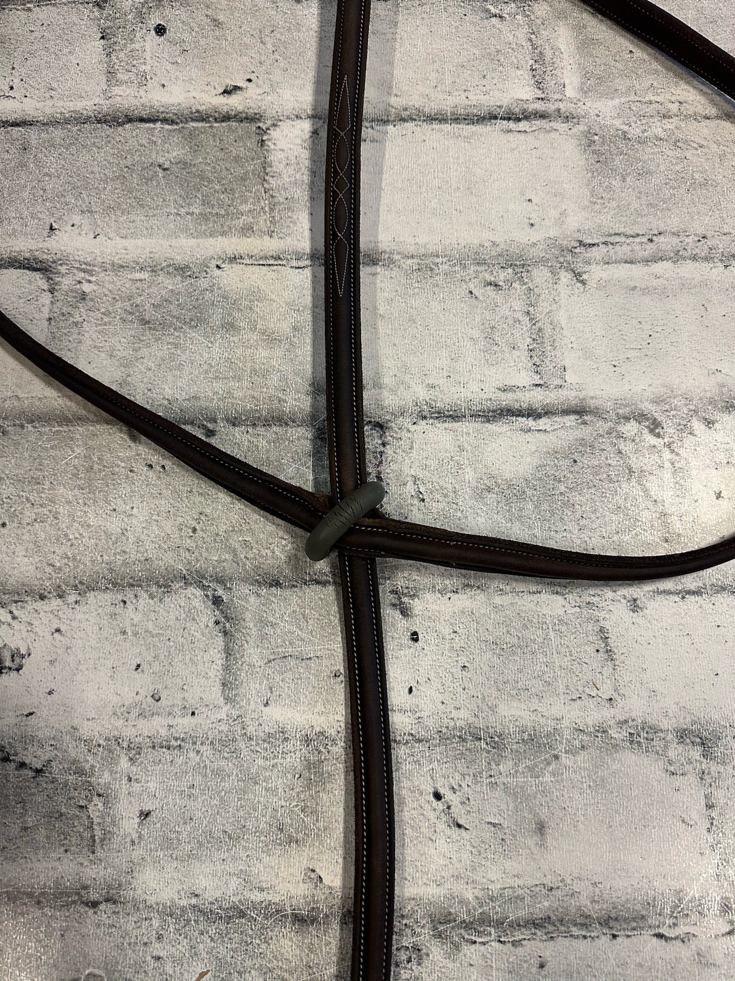 Fancy Stitch Raised Standing Martingale Brown F
