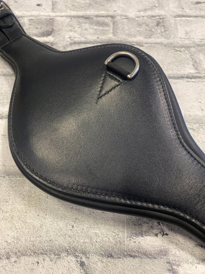 28" Shoulder Releif Dressage Girth Black