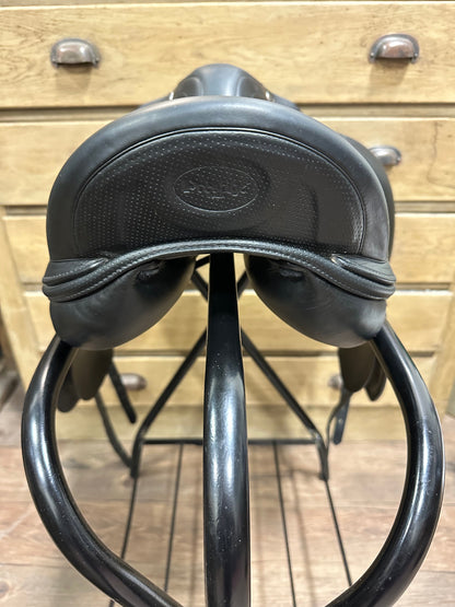 17" Prestige D1 X-Zero Dressage Saddle