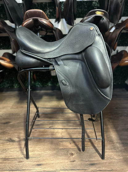 18" NSC Mono Flap Dressage Saddle W ( 6" Gullet)