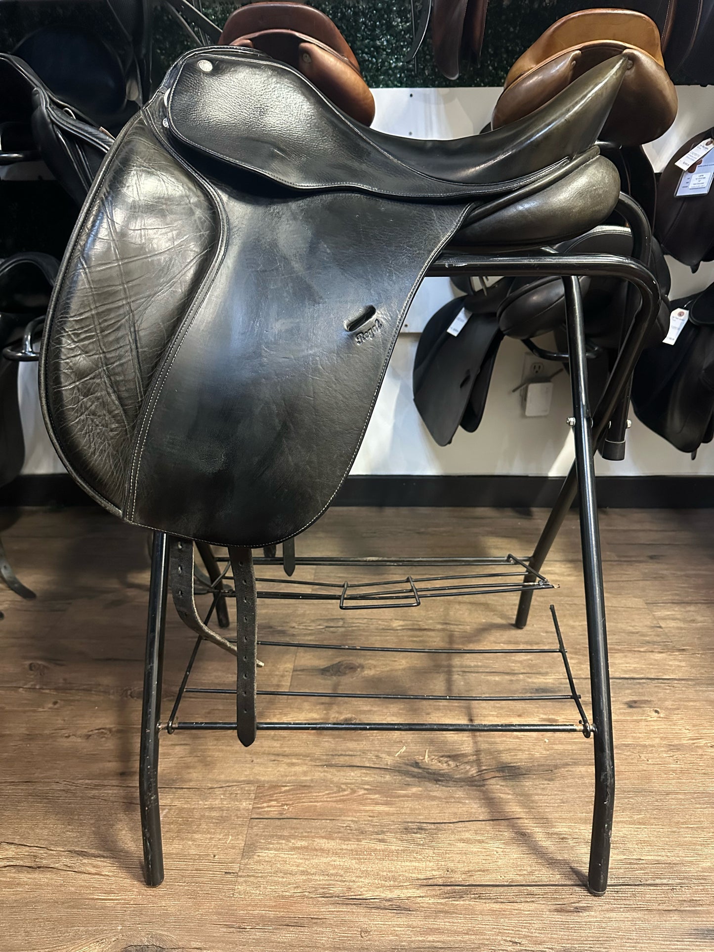 17.5" Regal Dressage Saddle