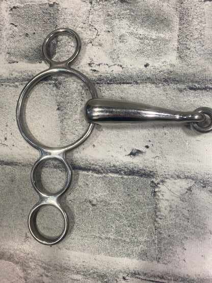 6" Eldonian 3-Ring Gag