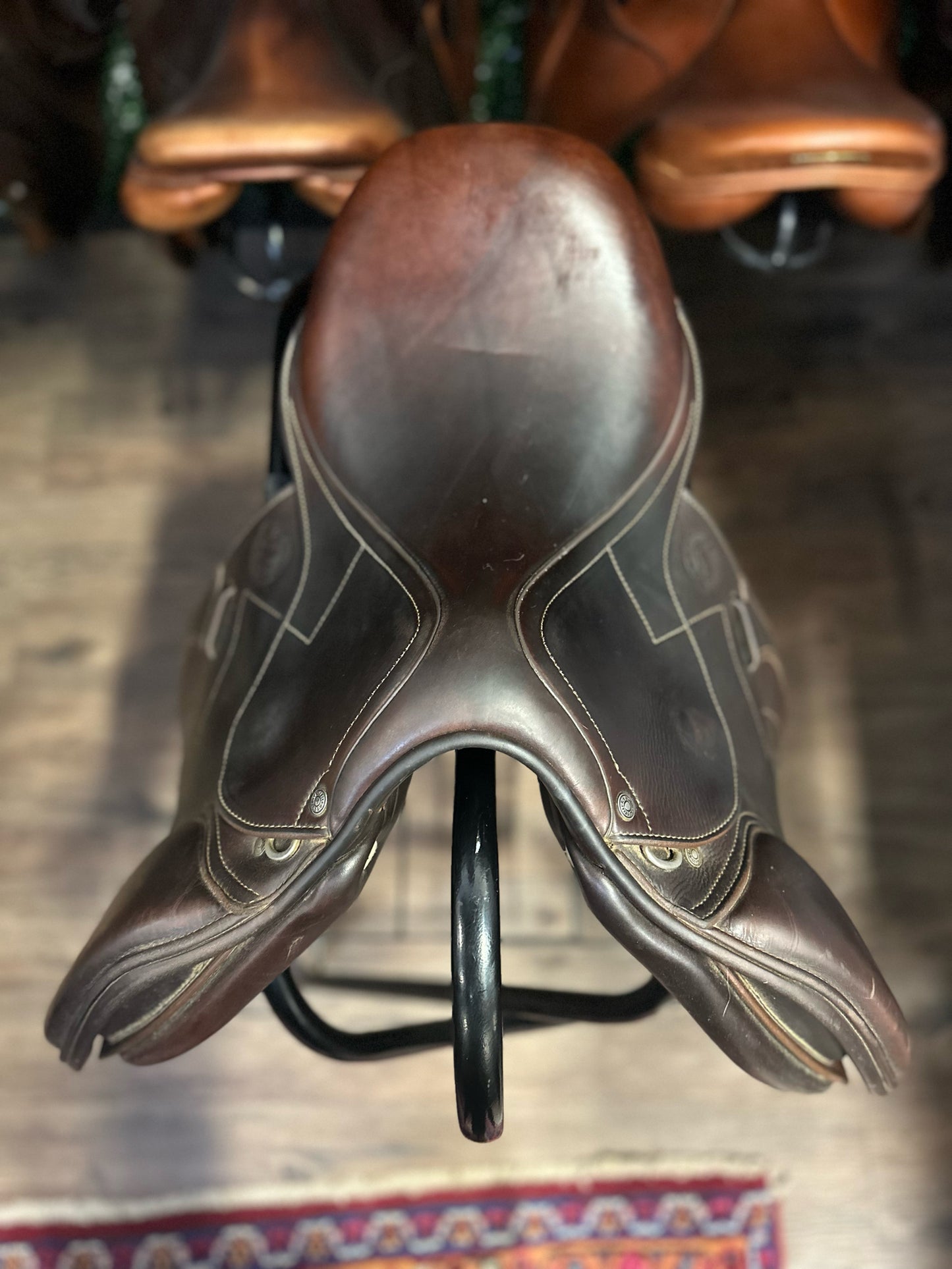 17" 2018 Antares CC Saddle (N (4")