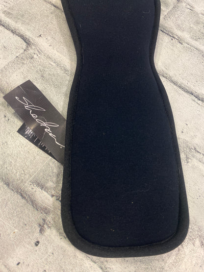 22" Shedrow Memory Foam Dressage Girth Black NEW