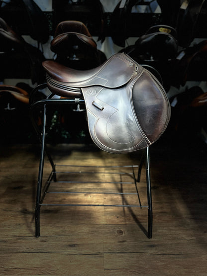 17" 2018 Antares CC Saddle (N (4")