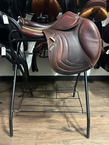 17" 2018 CWD Mademoiselle Saddle SE32 2L Flap