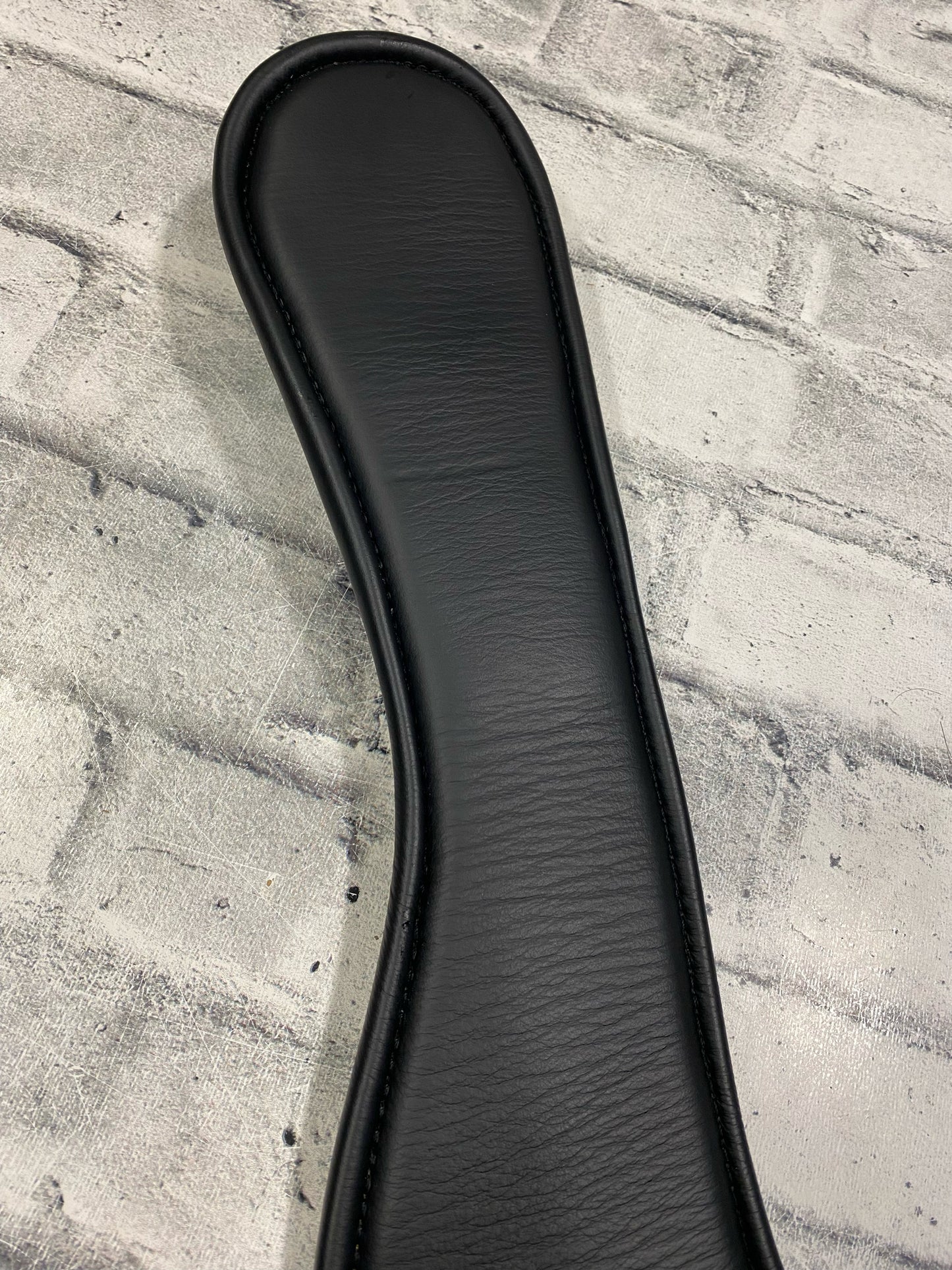 28" NSC Anatomic Leather Dressage Girth