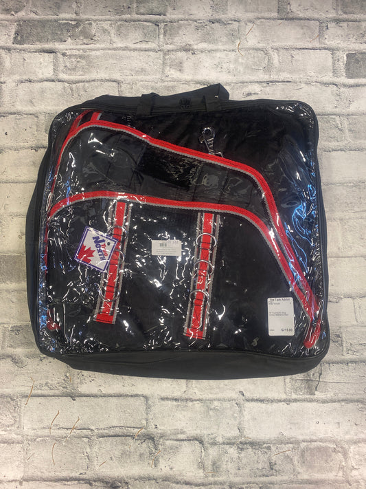 75" True North 350g Turnout Blanket w Neck Black/Red